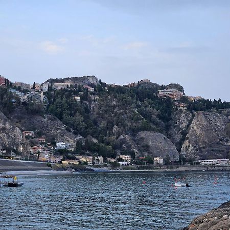Bed and Breakfast Taorbay Giardini-Naxos Exterior foto