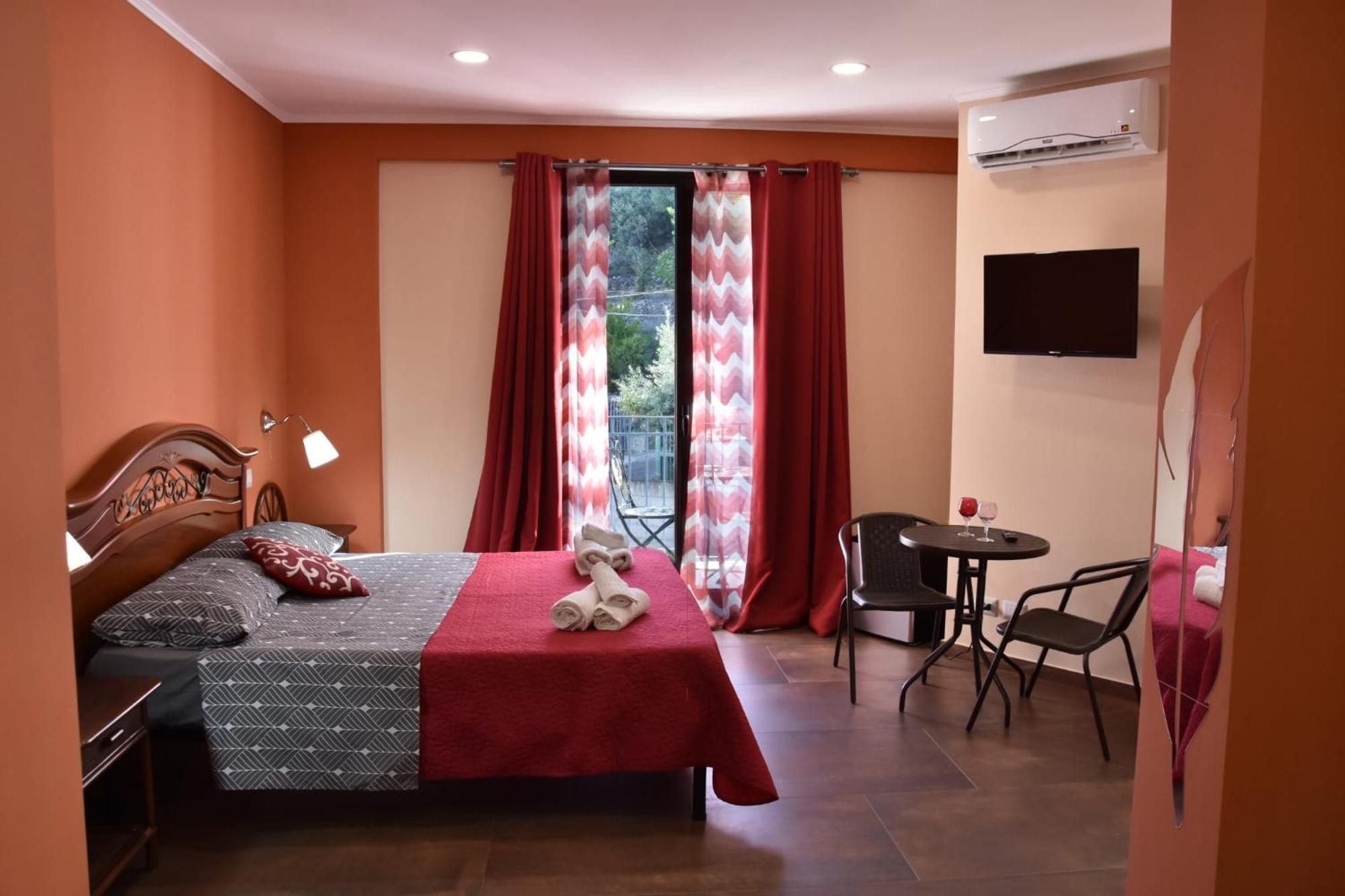 Bed and Breakfast Taorbay Giardini-Naxos Exterior foto